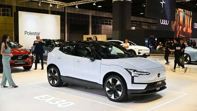 Volvo recalls over 40,000 EVs over battery overheating risk