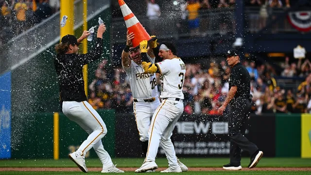 Jake Mangum warms hearts with touching gesture for young fan