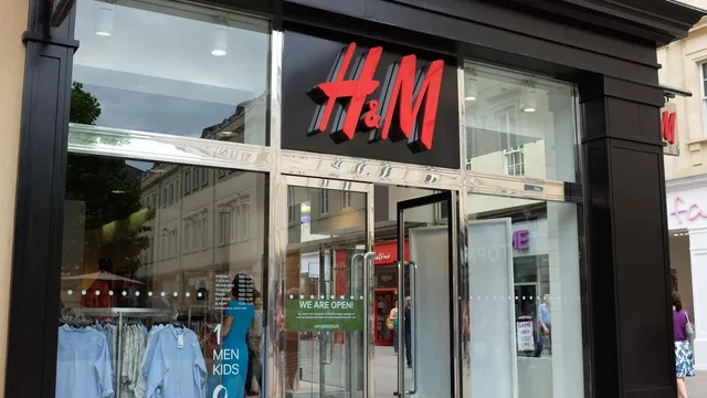 H&M faces challenges as sales decline predicted in January