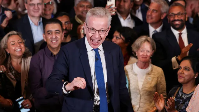Michael Gove receives peerage in controversial honours list