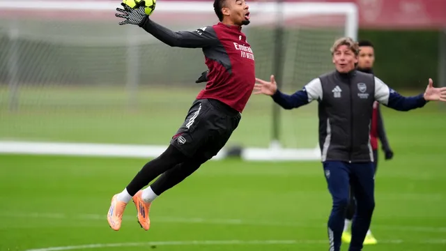 Gabriel Jesus returns to Arsenal after long injury layoff