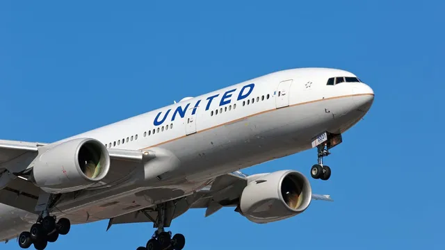 United Airlines flight lands in Edinburgh after burning smell prompts emergency response