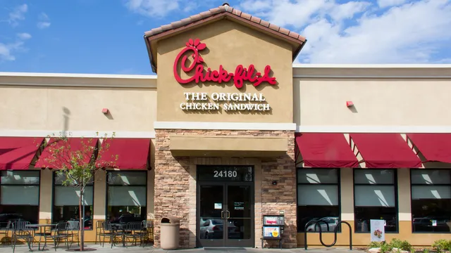 Chick-fil-A denies nationwide shift to paper straws amidst customer complaints