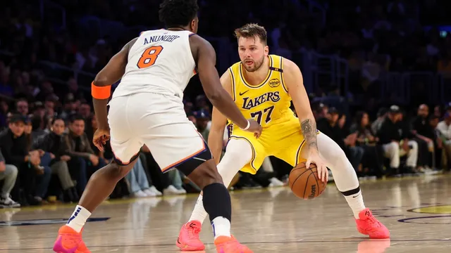 Knicks sweep Lakers with dominant win in February clash
