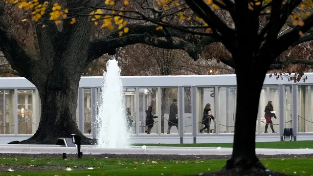 Trump's renovation reduces White House tour experiences