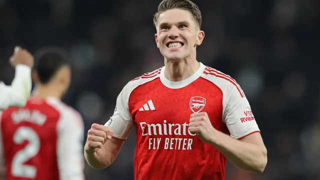 Viktor Gyokeres scores twice to boost Arsenal's title hopes
