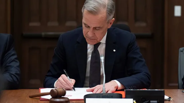 Canada reviews F-35 fighter jet deal amid trade tensions