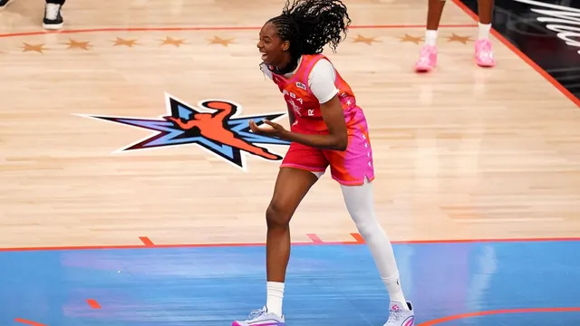 Dominique Malonga makes history as youngest player to dunk in WNBA All-Star Game