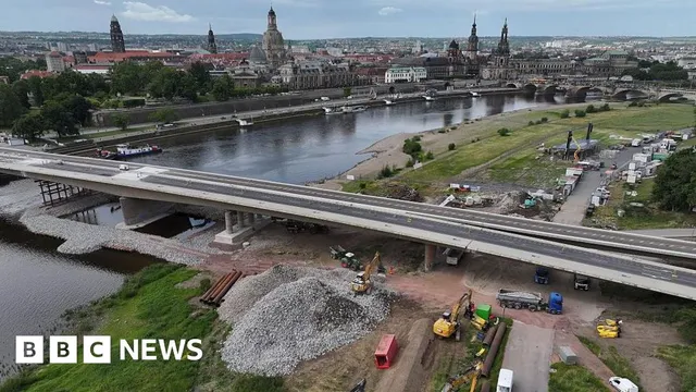 Dresden evacuates 18,000 after WWII bomb discovery