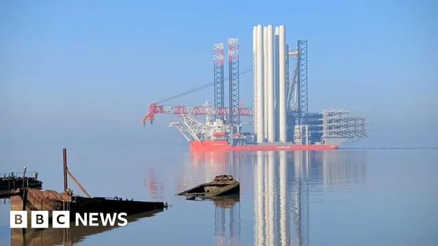 Wind Peak embarks to carry vital components for a groundbreaking wind farm