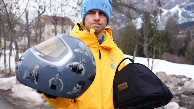 Ukrainian Olympic athlete disqualified for honoring fallen heroes with helmet