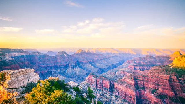 Woman discovers communities living in the Grand Canyon