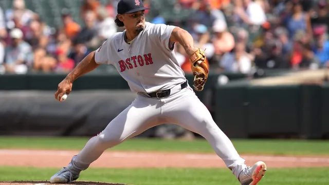 Red Sox trade reliever Jordan Hicks to White Sox amid roster changes