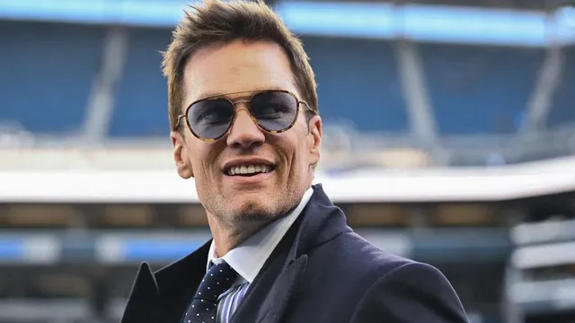 Tom Brady remains neutral in Patriots vs. Seahawks Super Bowl clash