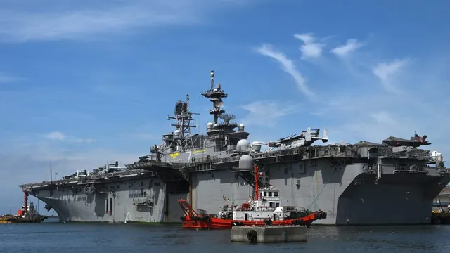 Israel intensifies strikes against Hezbollah amid ongoing Middle Eastern conflict