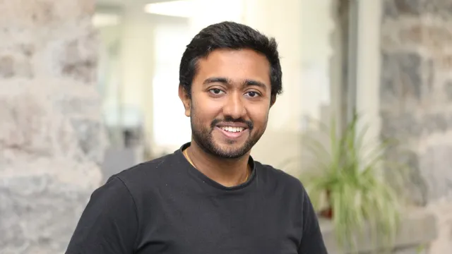 Full-stack engineer excels in tackling complex challenges at Rent the Runway