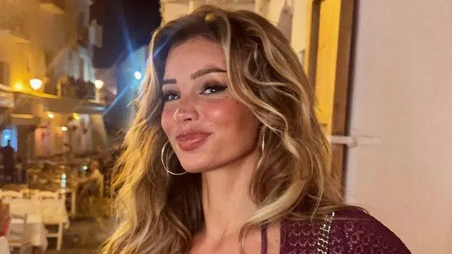 Jude Bellingham's Partner Stuns in Purple Dress
