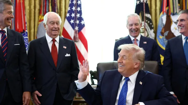 Trump signs order to host IndyCar race in Washington, D.C
