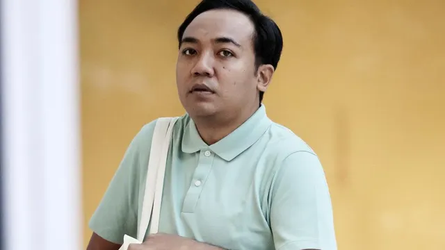 Former police officer admits to molesting student and filming abuse