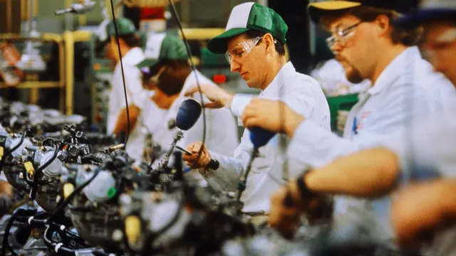 Trump administration cuts funding for small manufacturers' support program