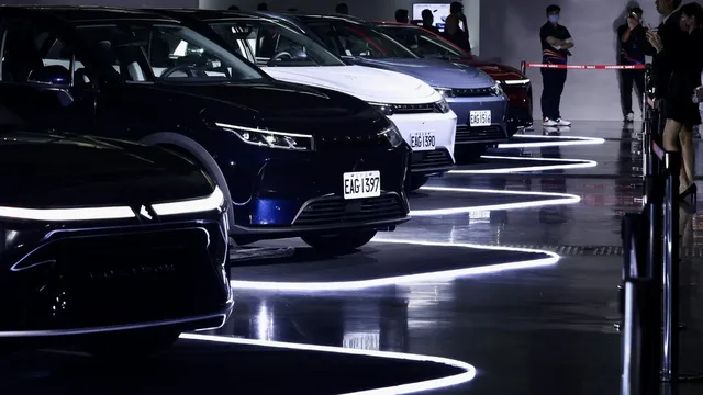 Foxconn Expands Operations with New Electric Car Factory in Zhengzhou