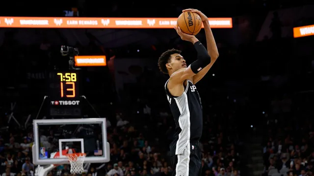 Victor Wembanyama struggles with three-point shooting as Spurs seek optimization