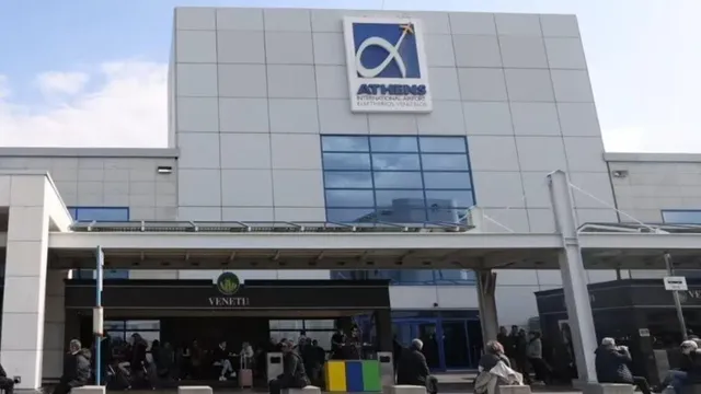 Greece's air traffic control failure disrupts thousands of flights