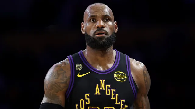 LeBron James focuses on securing new deal with Lakers