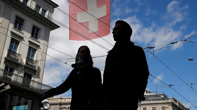 890 Nazi-linked accounts discovered at Credit Suisse