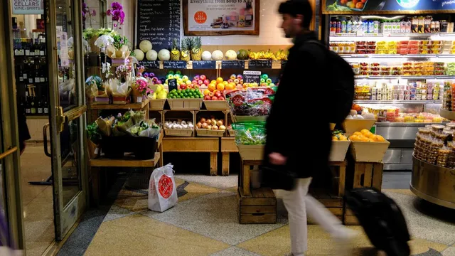 Polymarket opens NYC's first free grocery store amid rising food prices