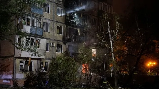 Russia strikes Kyiv petrol station despite energy ceasefire deal