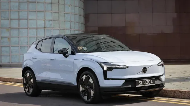 Volvo warns owners to limit charging after battery fire risk identified