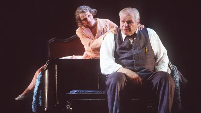 Elizabeth Franz dies of cancer at age 84