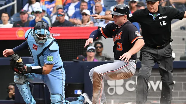 Toronto Blue Jays beat Detroit Tigers 5-1 in Canada, ending Detroit's six-game winning streak