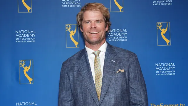 Greg Olsen wins Emmy, defeating Tom Brady in the process