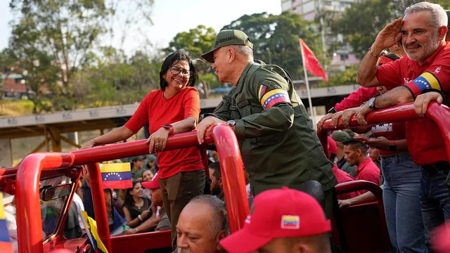 Delcy Rodriguez replaces defense minister amidst major military shake-up
