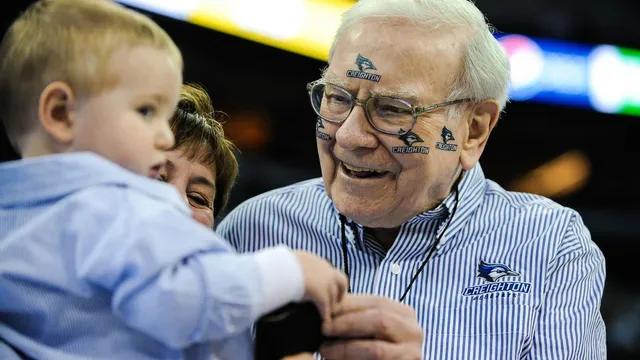 Warren Buffett prepares to step down as Berkshire Hathaway CEO