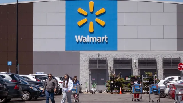 Walmart warns shoppers of potential price hikes amid surging fuel costs
