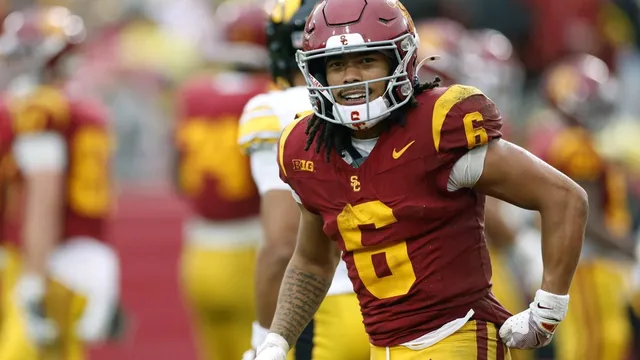 Ravens commit to position needs over top-ranked quarterback at No. 14