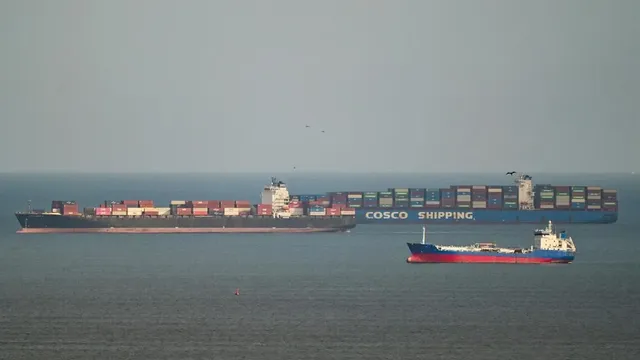 Panama urges Cosco to resume operations amid US-China tensions