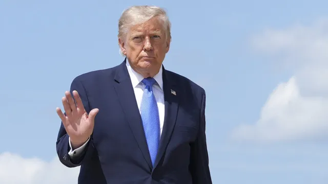 Trump blames Republicans for voter anger ahead of midterms