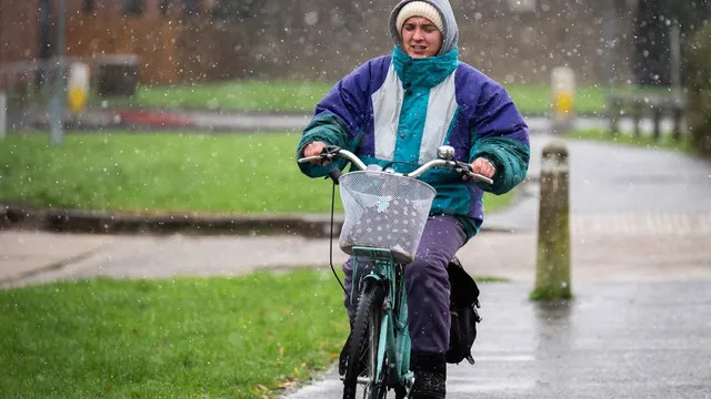 Yellow rain warning issued across large parts of the UK