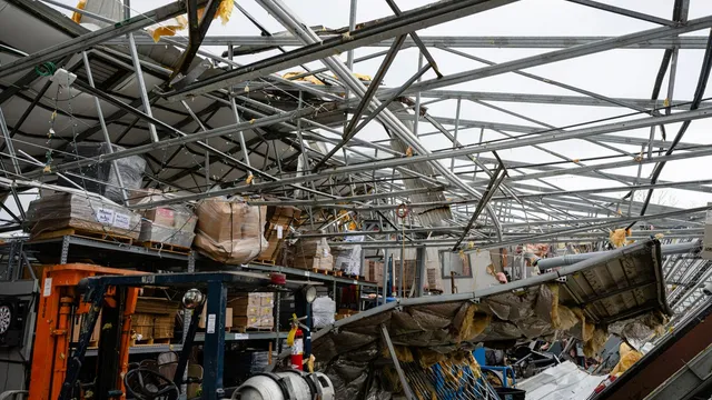 Seven dead as catastrophic storm system wreaks havoc across South and Midwest