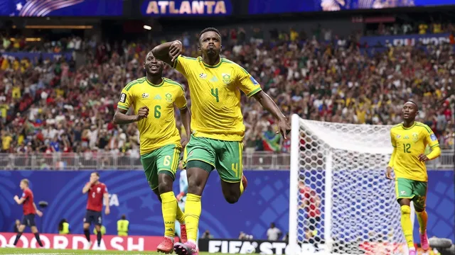 South Africa salvages World Cup hopes with late penalty against Czech Republic