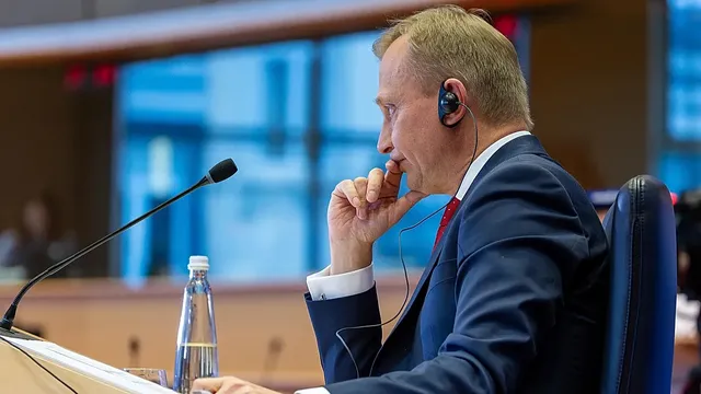 German minister criticizes EU Council president's budget remarks as 'not helpful'