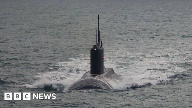 Royal Navy shadows Russian submarine in English Channel
