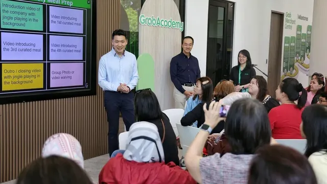 Government aims to enhance AI literacy among workers in Singapore