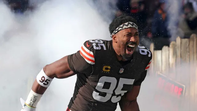 Myles Garrett breaks NFL single-season sack record with historic 23 sacks