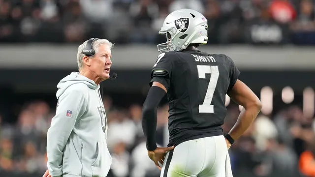 Pete Carroll blames coaching for Geno Smith's struggles with Raiders
