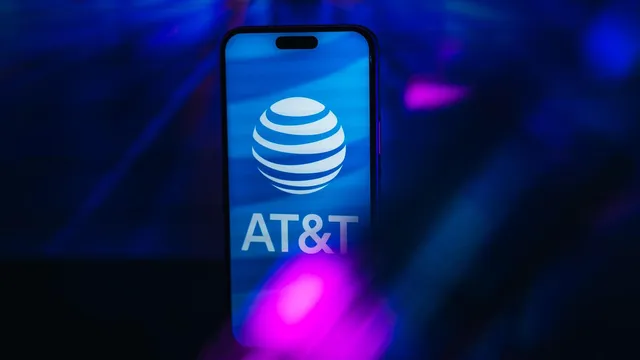 AT&T unveils new phone plans that replace older options